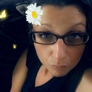 Meet your Posher, Larianne